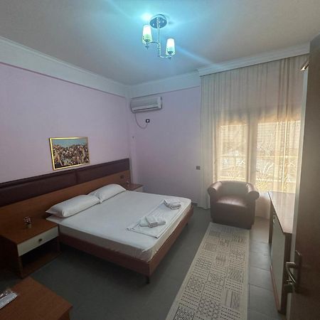 Hotel Edland Vlore Exterior photo