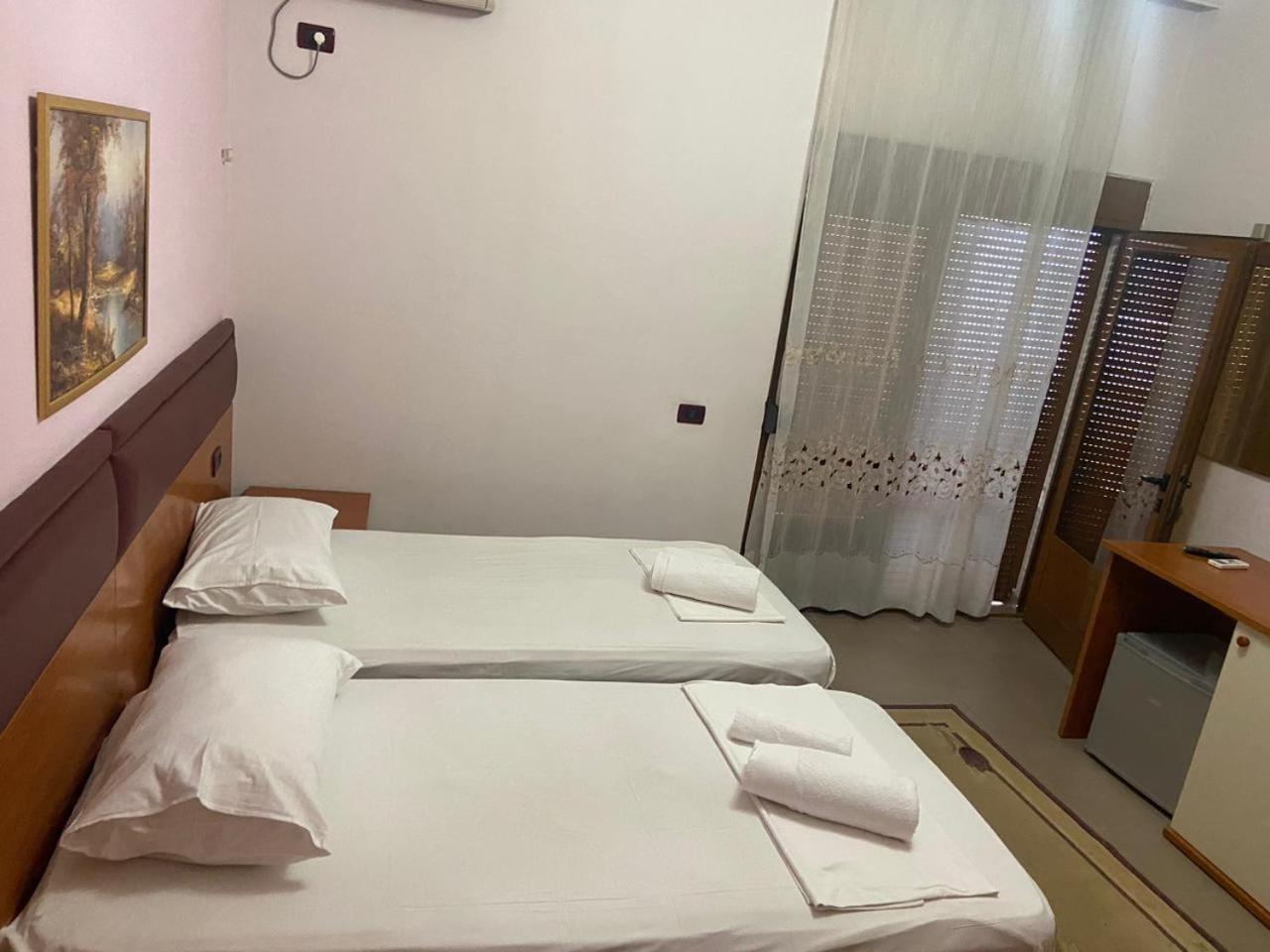 Hotel Edland Vlore Exterior photo