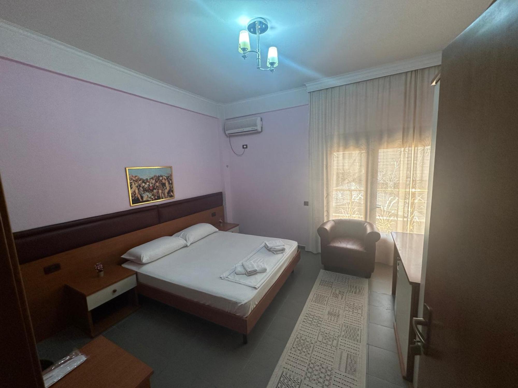 Hotel Edland Vlore Exterior photo